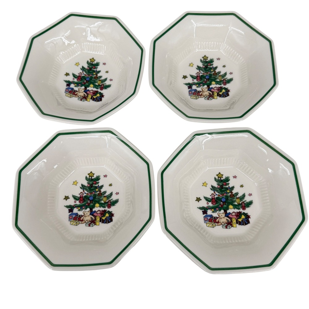 Nikko Christmastime Octagonal Cereal Bowls Set of 4 White Green Trim Japan